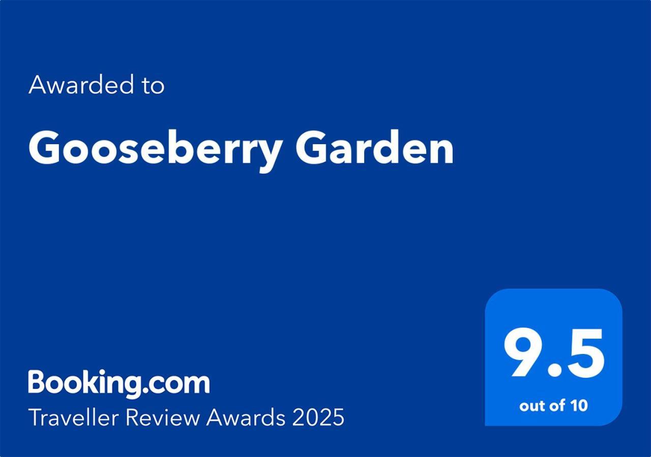 Villa Gooseberry Garden Ayodhya Exterior foto